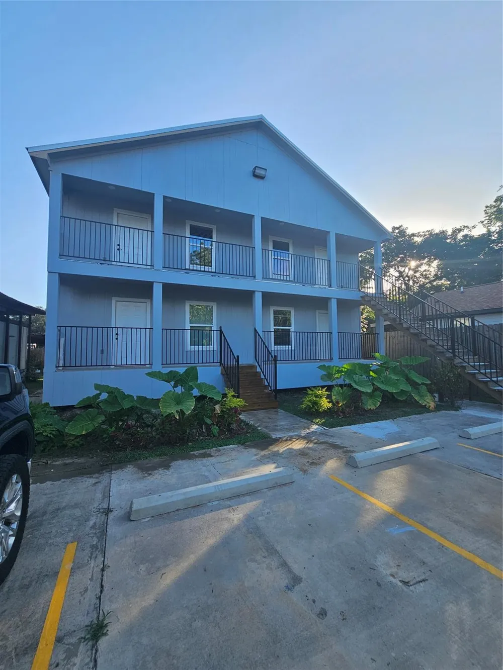 4724 4th           Units    B,C,D,E Street Bacliff, TX 77518