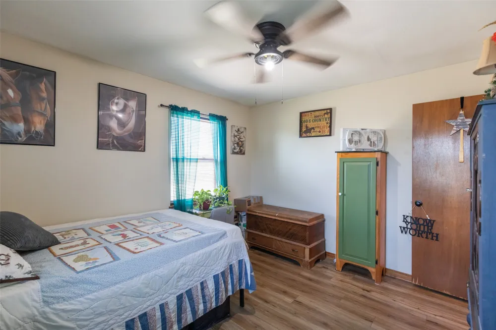 335 S Monroe Avenue Aspermont, TX 79502