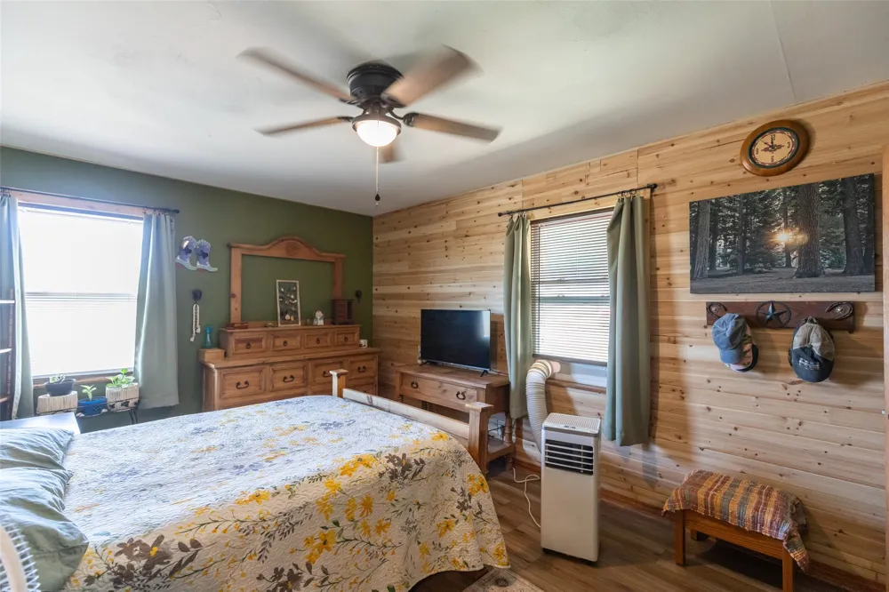 335 S Monroe Avenue Aspermont, TX 79502