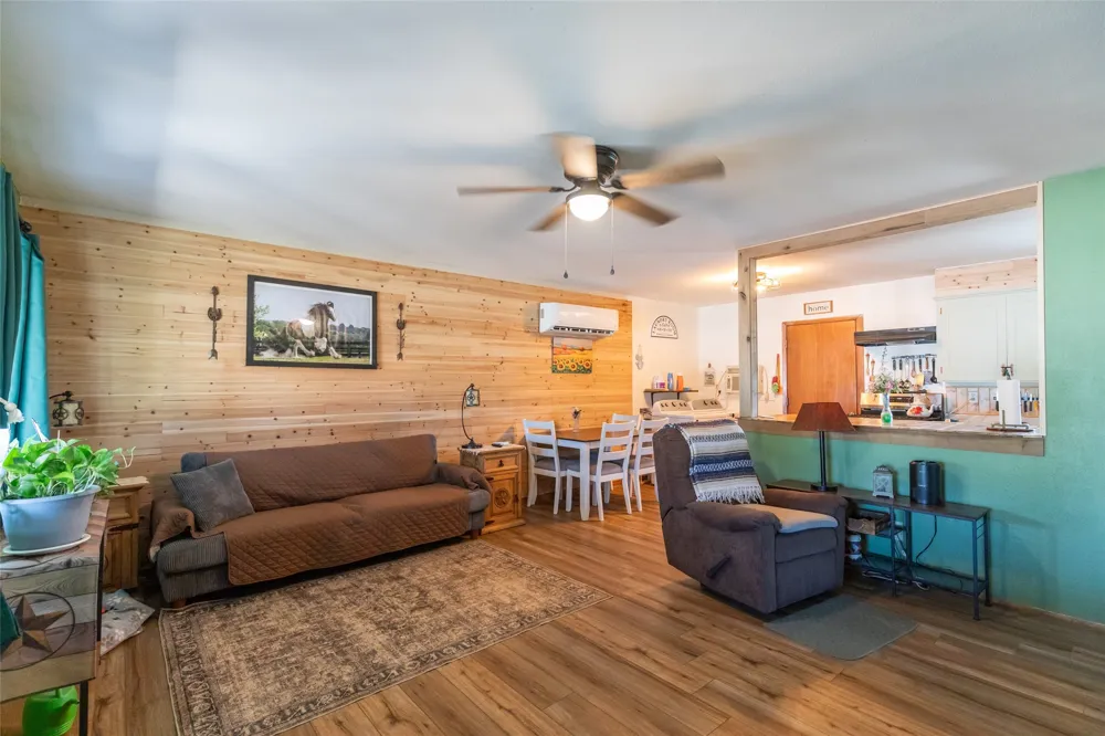 335 S Monroe Avenue Aspermont, TX 79502