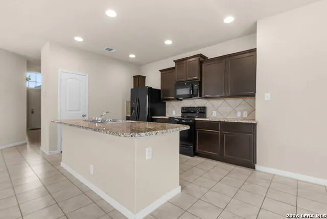 1351 Fall Cover New Braunfels, TX 78130