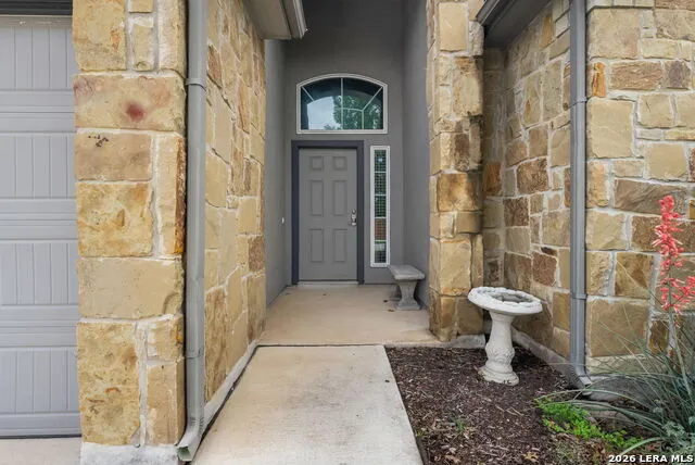 1351 Fall Cover New Braunfels, TX 78130