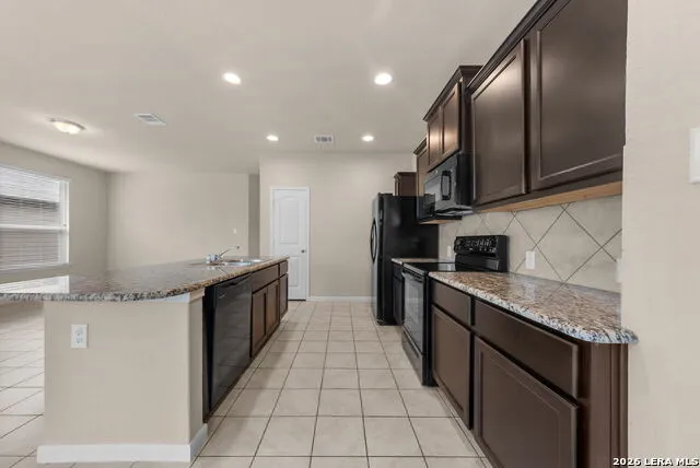 1351 Fall Cover New Braunfels, TX 78130