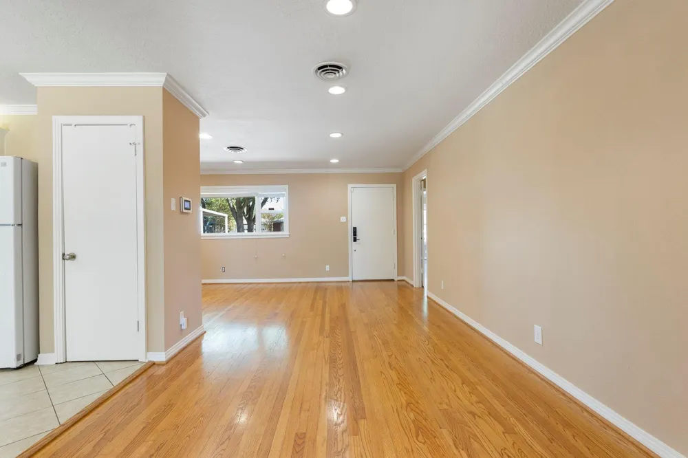 1802 Turnpike Road Houston, TX 77008