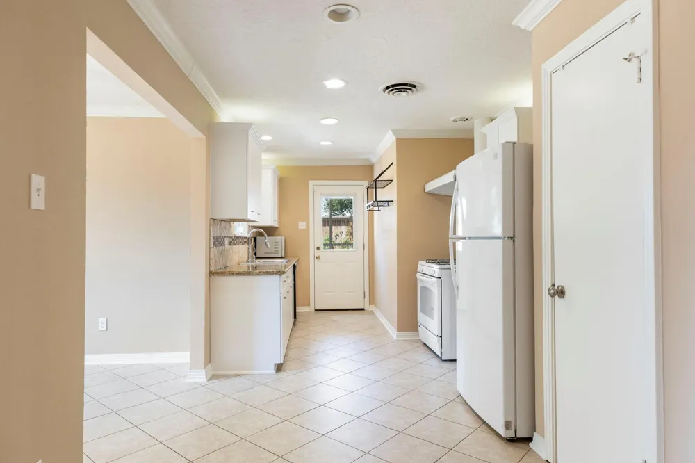 1802 Turnpike Road Houston, TX 77008