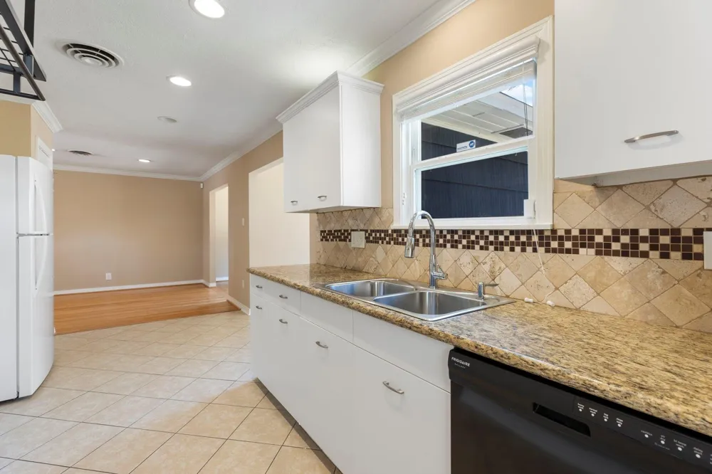 1802 Turnpike Road Houston, TX 77008