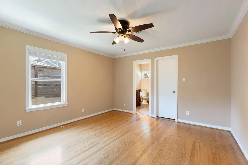 1802 Turnpike Road Houston, TX 77008