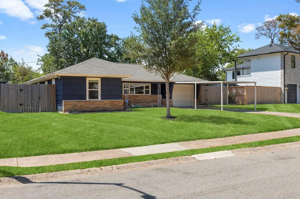 1802 Turnpike Road Houston, TX 77008