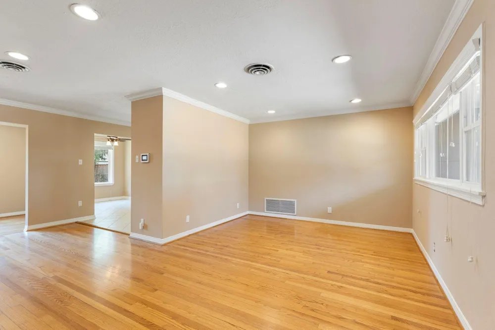 1802 Turnpike Road Houston, TX 77008