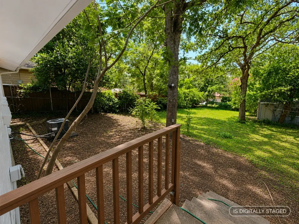 213 Wanda Way Hurst, TX 76053