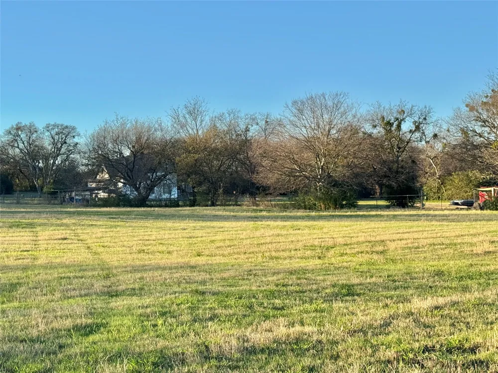 738 Cole Street Gainesville, TX 76240