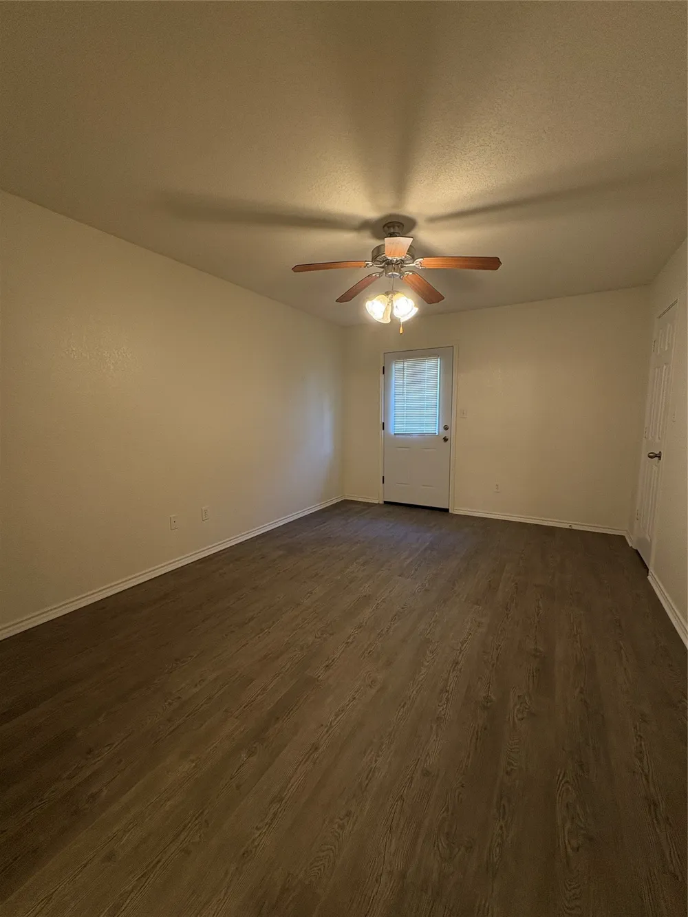 8128 Doreen Avenue Fort Worth, TX 76116