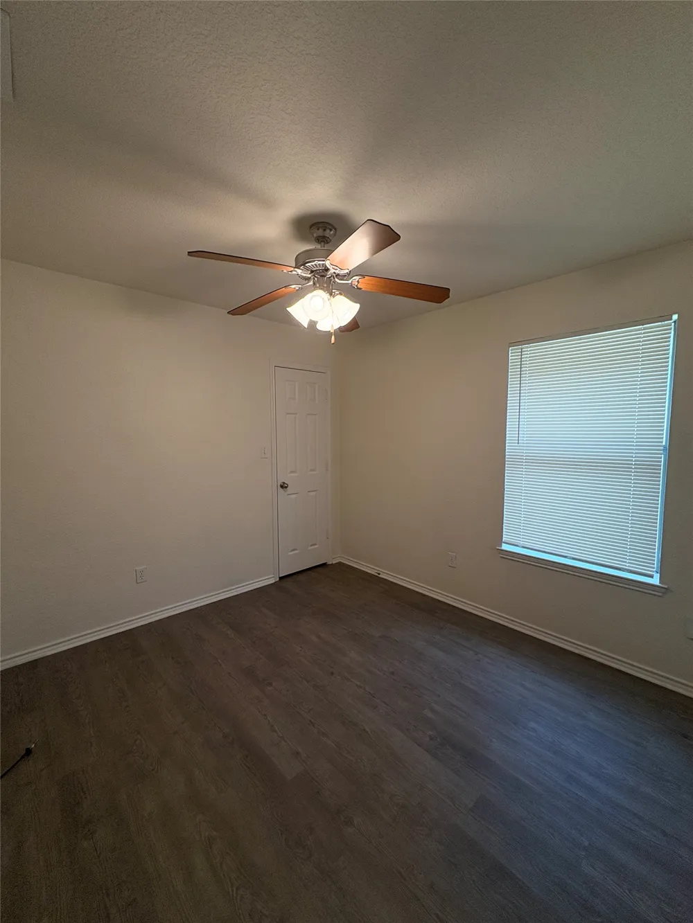 8128 Doreen Avenue Fort Worth, TX 76116