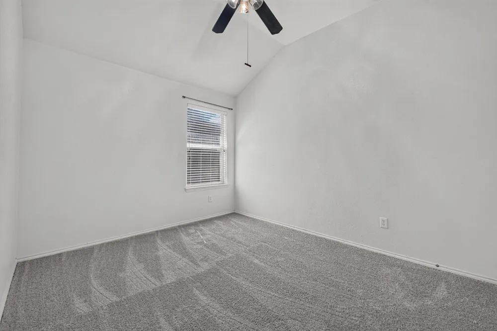 803 E Alexander Lane Euless, TX 76040