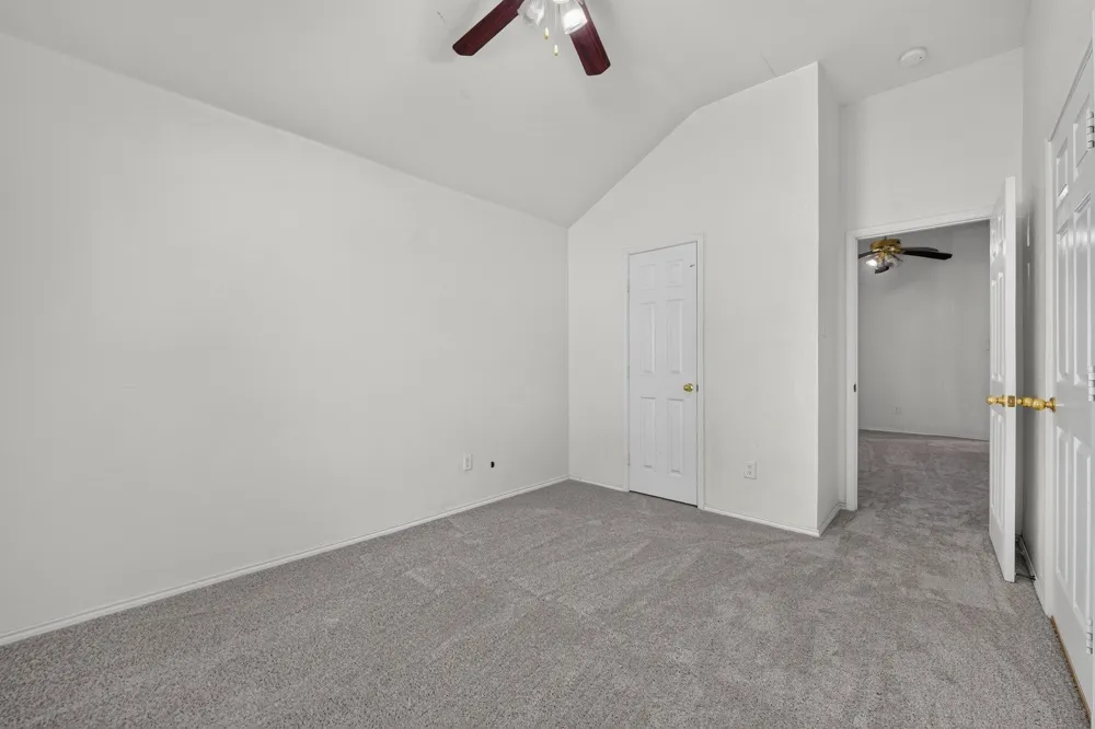 803 E Alexander Lane Euless, TX 76040