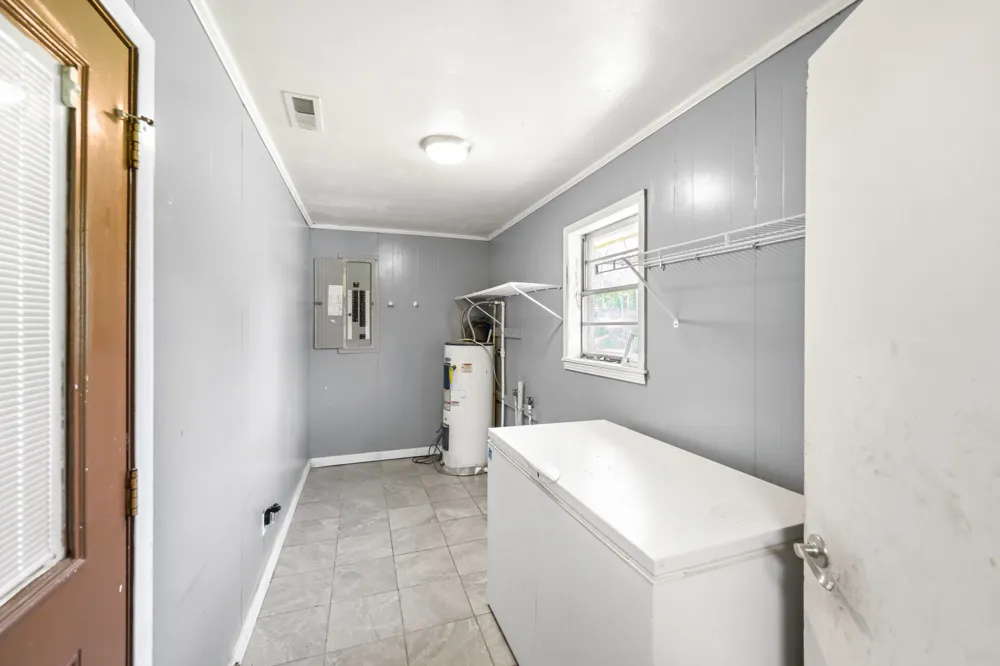 4930 Hwy 114 W Bath Springs, TN 38311