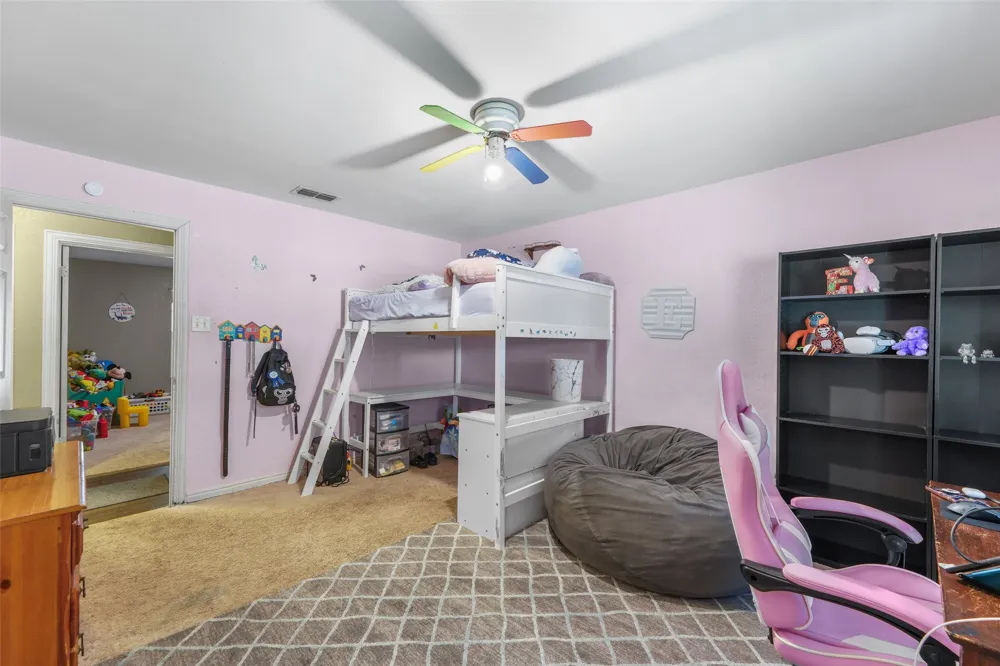 1112 Caprice Drive Grand Saline, TX 75140