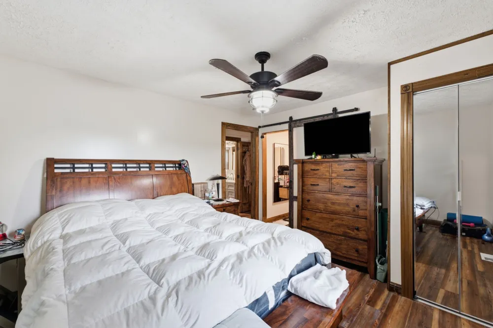 198 Clearview Rd Cottontown, TN 37048