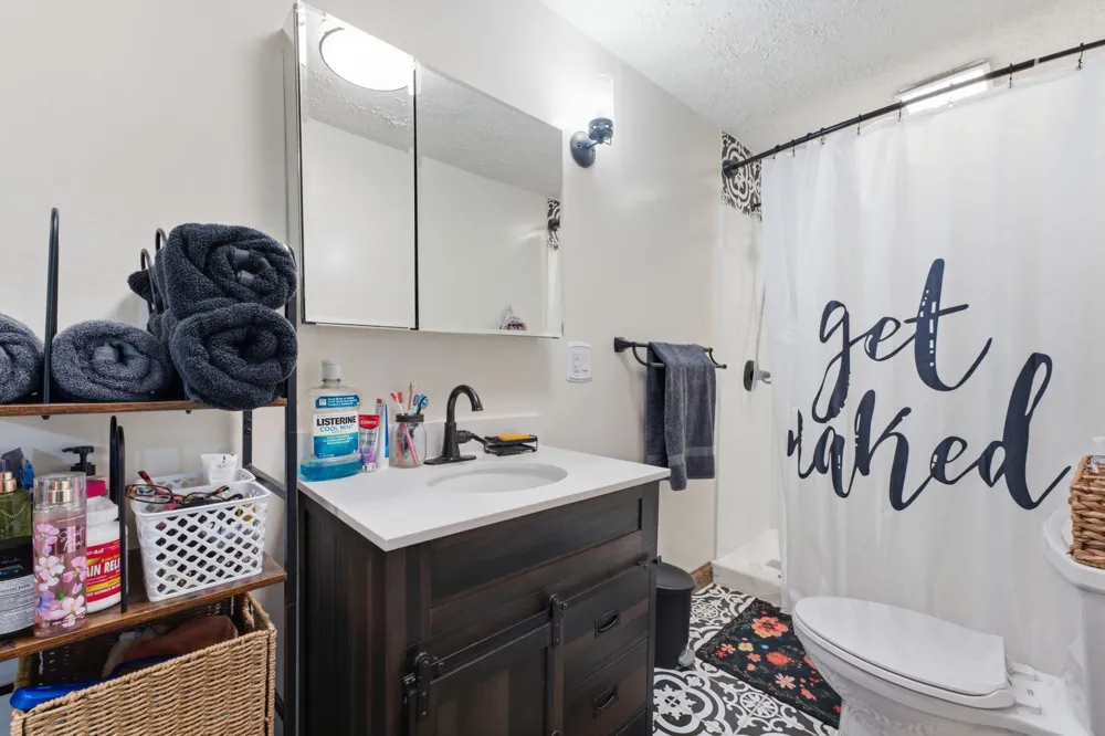 198 Clearview Rd Cottontown, TN 37048