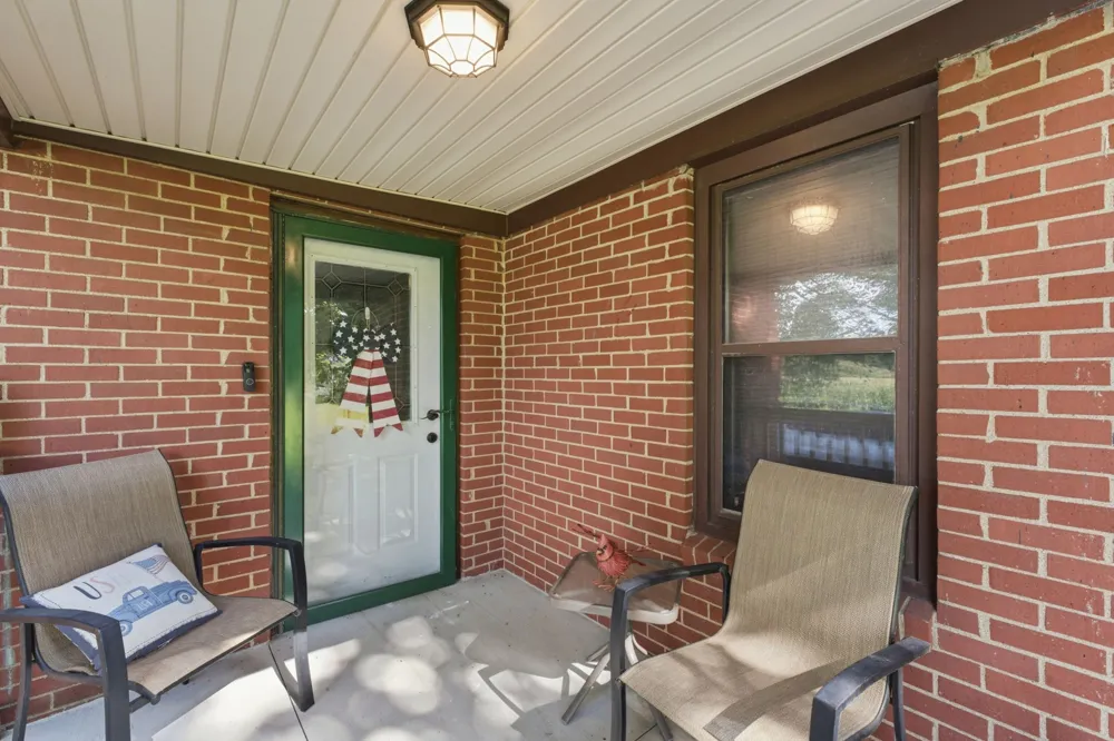 198 Clearview Rd Cottontown, TN 37048