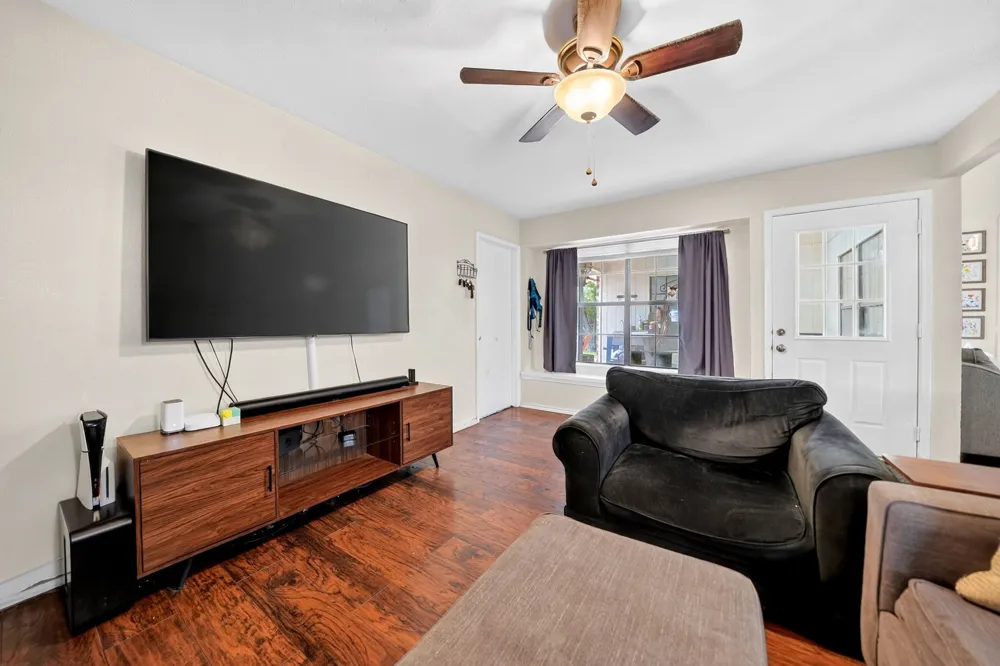 2602 Princewood Drive Garland, TX 75040