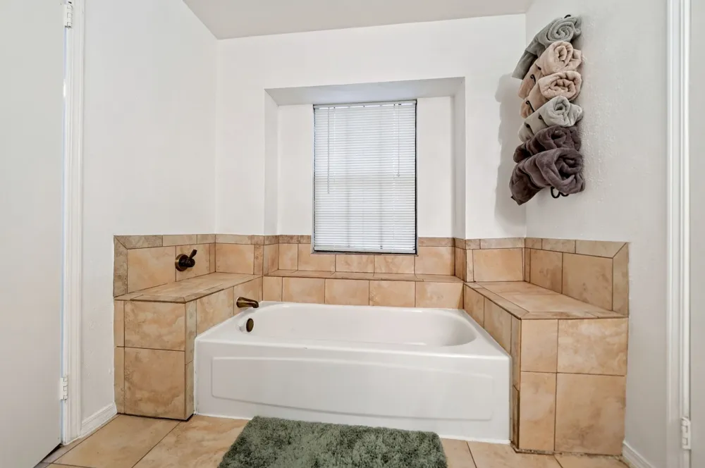 2602 Princewood Drive Garland, TX 75040