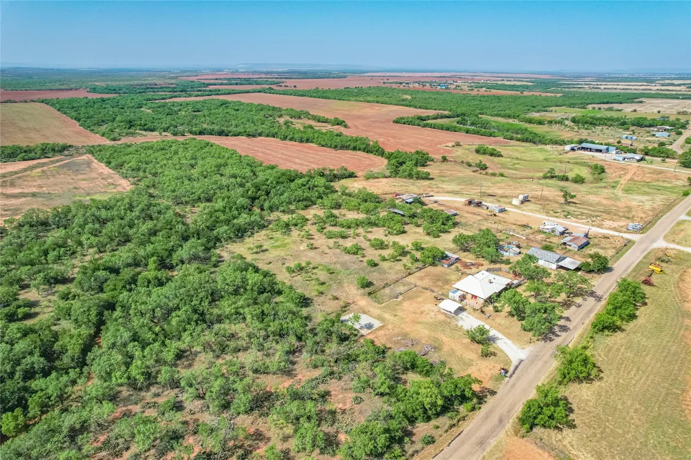 1195 County Road 415 Merkel, TX 79536