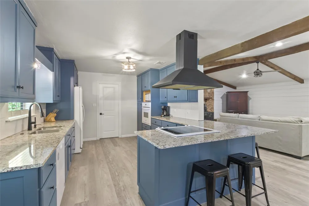 323 Dyer Circle Payne Springs, TX 75156