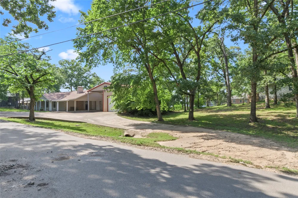 323 Dyer Circle Payne Springs, TX 75156