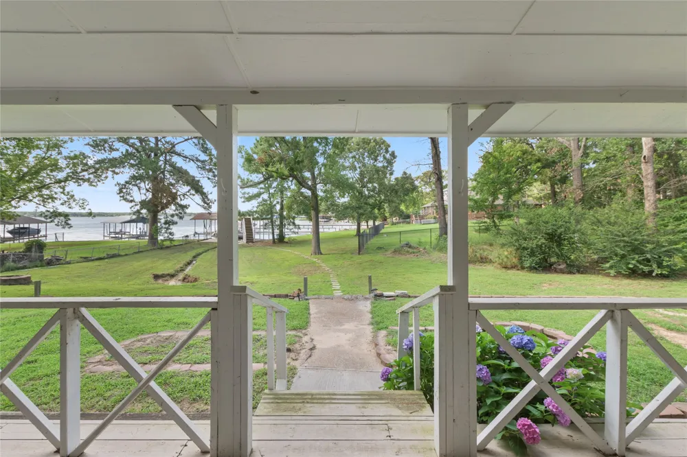 323 Dyer Circle Payne Springs, TX 75156