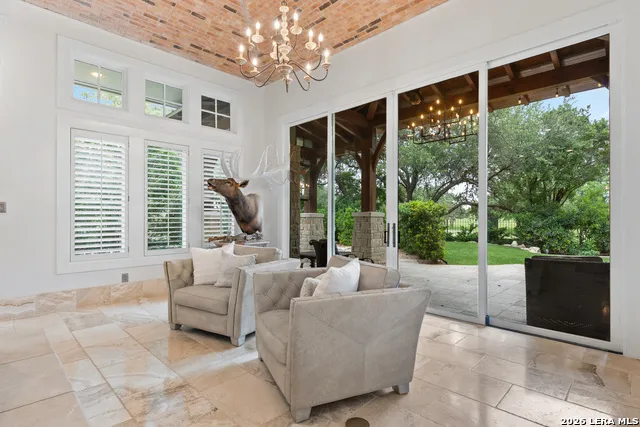 18918 De Enclave San Antonio, TX 78258