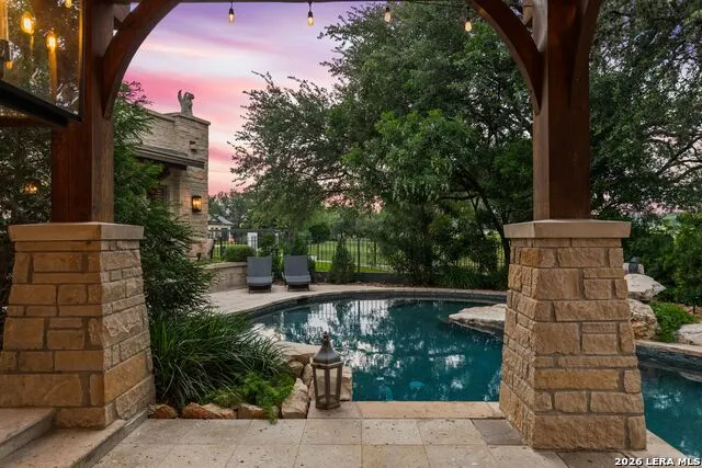 18918 De Enclave San Antonio, TX 78258