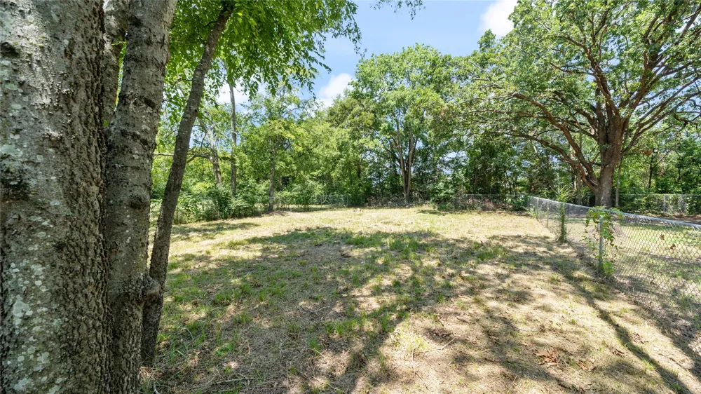 1475 S Buffalo Canton, TX 75103