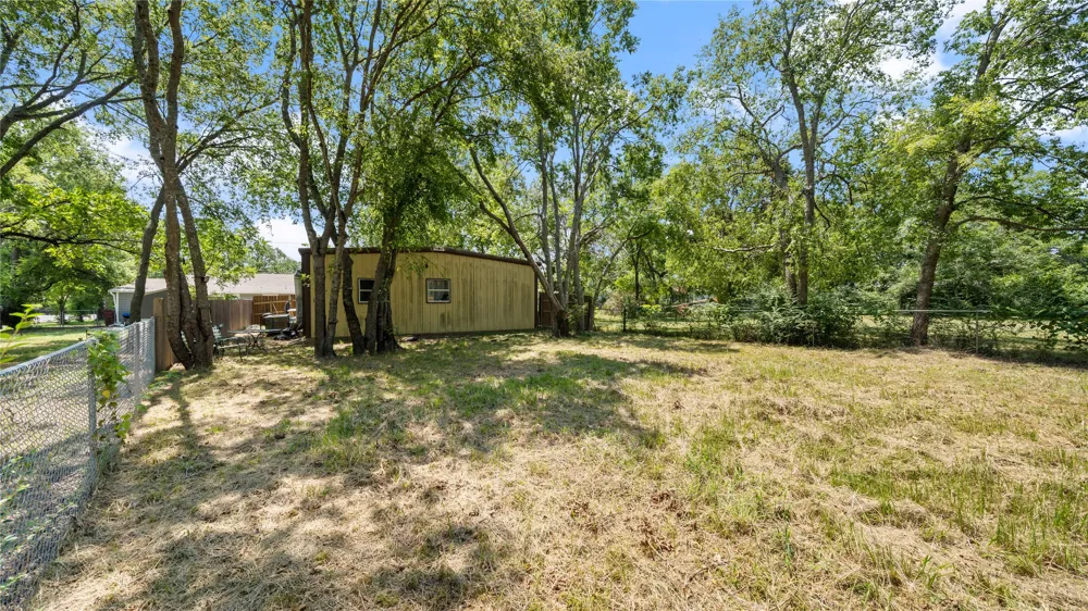 1475 S Buffalo Canton, TX 75103