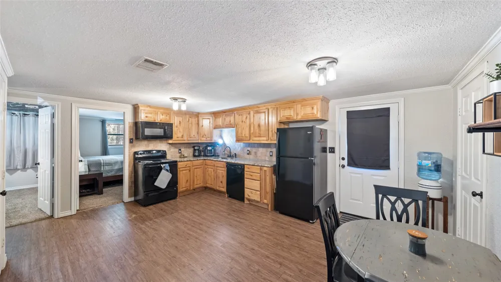 1475 S Buffalo Canton, TX 75103