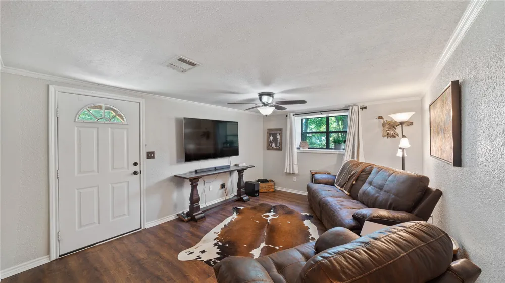 1475 S Buffalo Canton, TX 75103