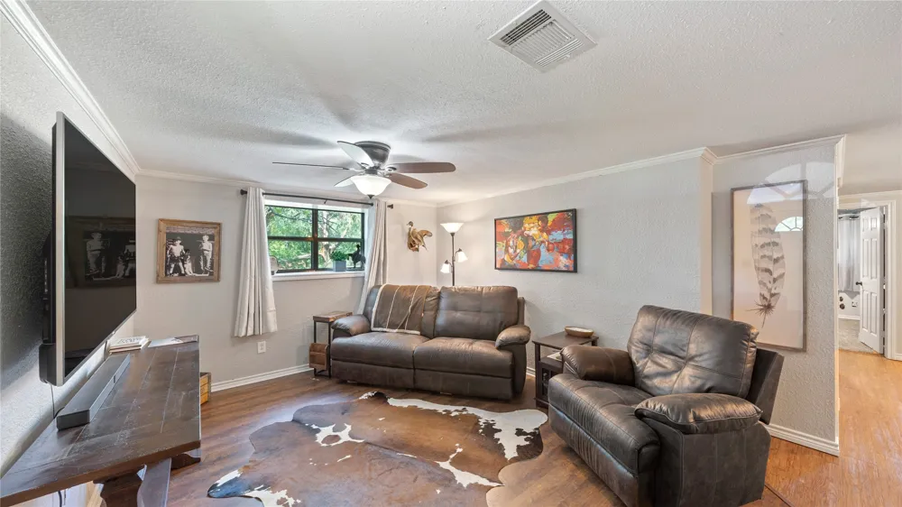 1475 S Buffalo Canton, TX 75103