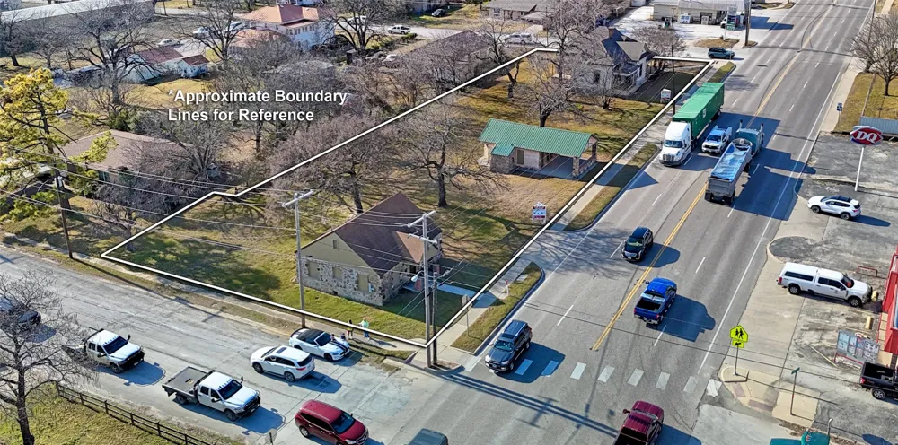 408 S Broad Street St Jo, TX 76265
