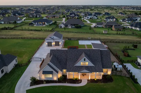 3308 Wellington Lane