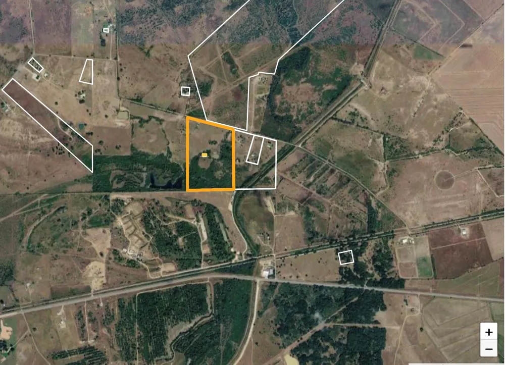 1186 Schindler Road Alleyton, TX 78935