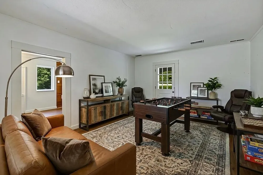 200 Memory Lane Benton, TN 37307