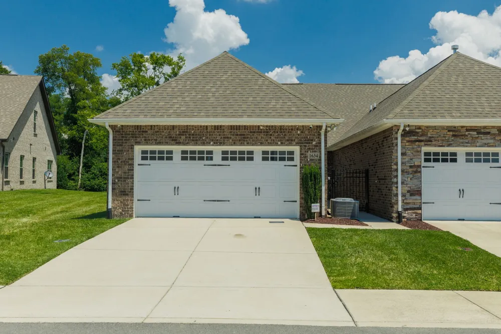 1634 Foston Ln Gallatin, TN 37066
