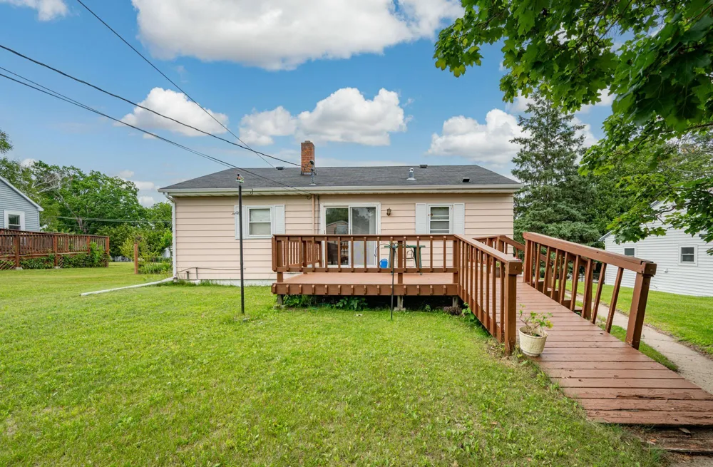 507 NW 16th Avenue Grand Rapids, MN 55744