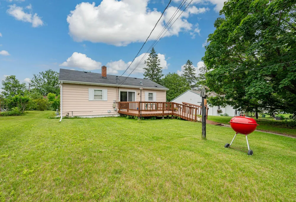 507 NW 16th Avenue Grand Rapids, MN 55744