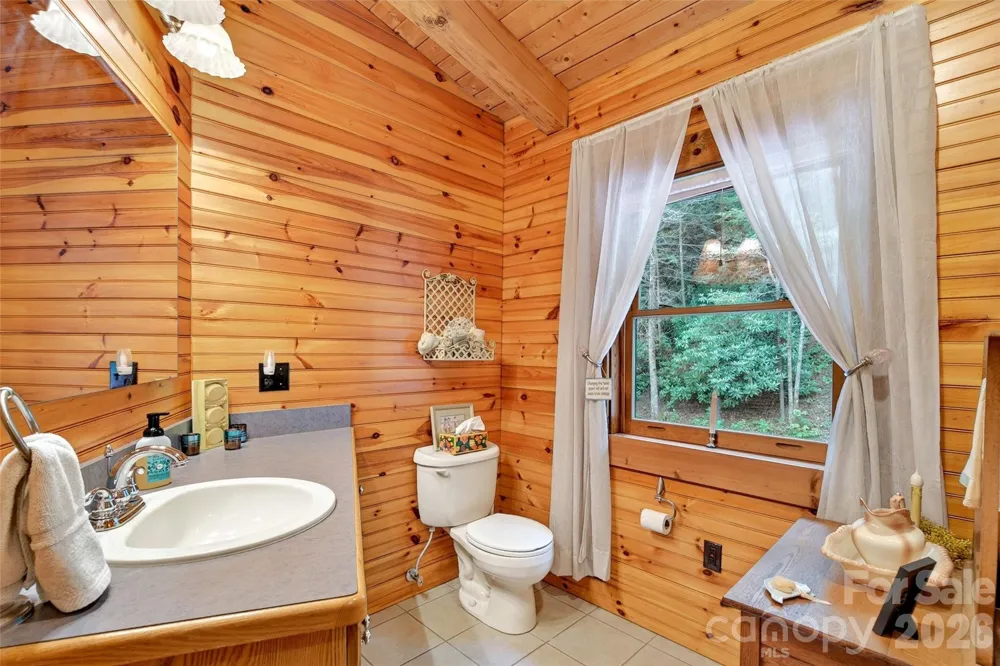 664 Paxton Creek Road Marion, NC 28752