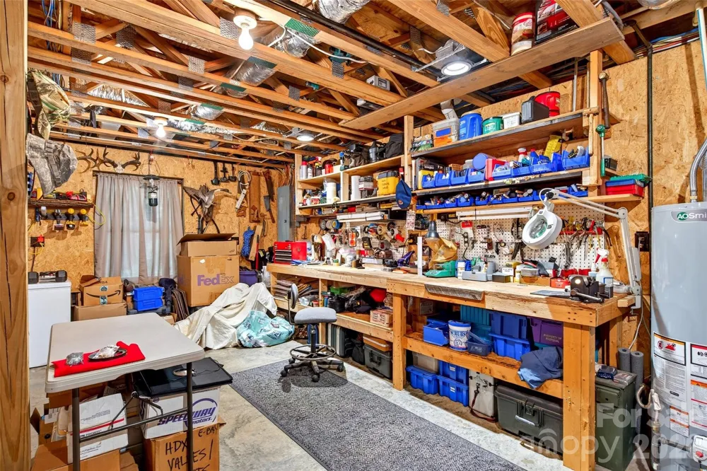 664 Paxton Creek Road Marion, NC 28752