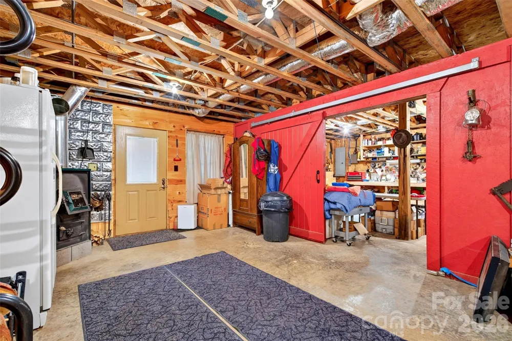 664 Paxton Creek Road Marion, NC 28752