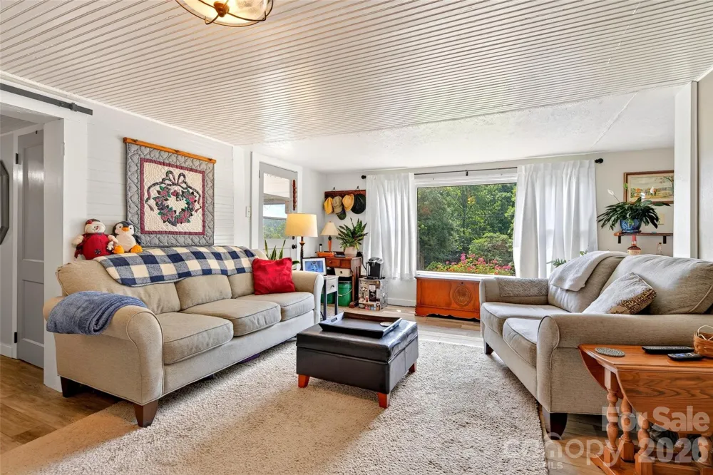 664 Paxton Creek Road Marion, NC 28752