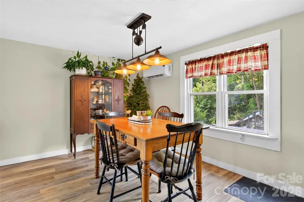 664 Paxton Creek Road Marion, NC 28752