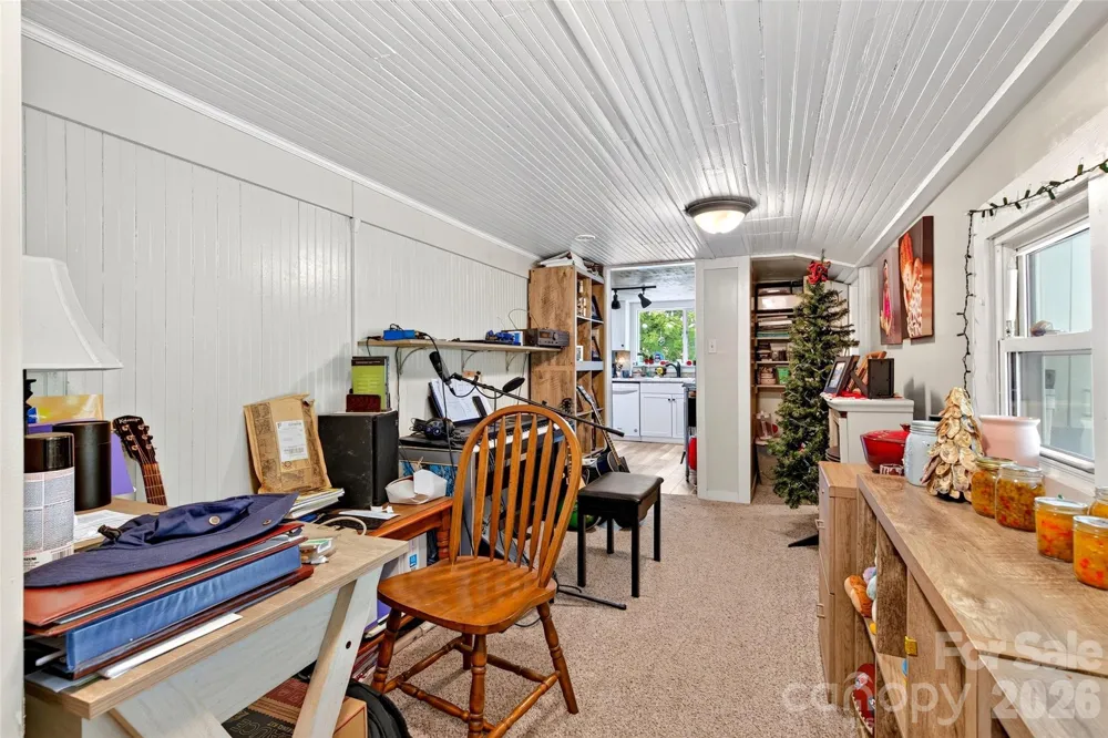 664 Paxton Creek Road Marion, NC 28752